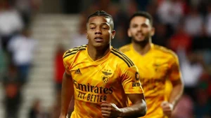 Fenerbahçe ve Galatasaray transferde karşı karşıya! Leao’nun ardından bir kapışma daha