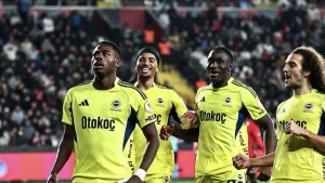 Fenerbahçe’de sürpriz ayrılık ihtimali! Devre arasında gelmişti