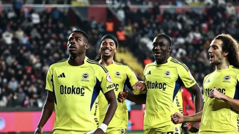Fenerbahçe’de sürpriz ayrılık ihtimali! Devre arasında gelmişti