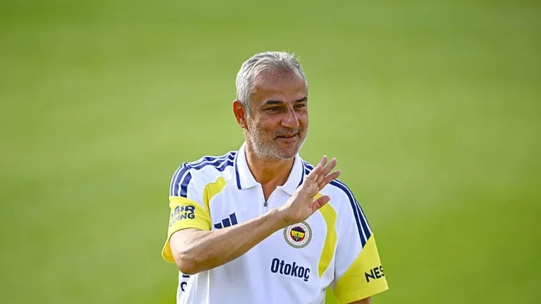 Fenerbahçe’den ters köşe golcü bombası! Hollanda Ligi’ne damga vurdu şimdi Kanarya’ya geliyor
