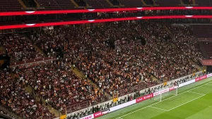 Galatasaray’da Dursun Özbek yönetimine transfer tepkisi!