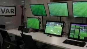 Kasımpaşa-Trabzonspor maçının VAR görevlendirmeleri açıklandı!