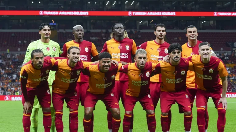Levent Tüzemen’den Galatasaraylı yıldız hakkında şok sözler! “Fiyasko, kim nasıl izlemiş?”