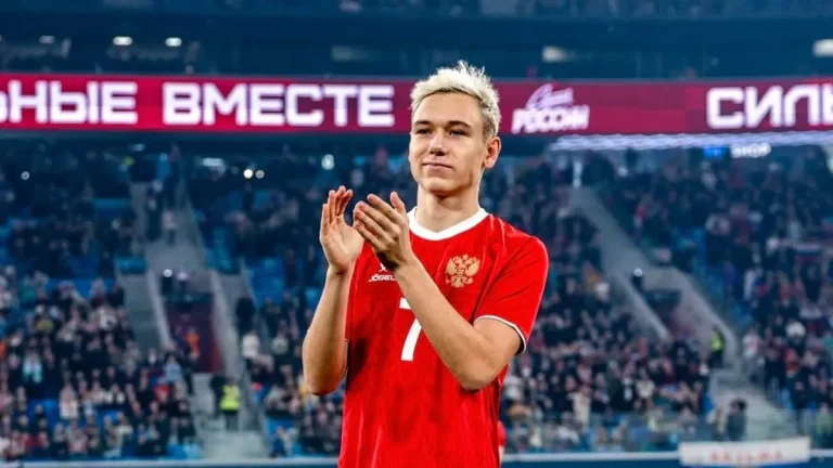 Lokomotiv Moskova’dan Aleksey Batrakov açıklaması! Galatasaray ve transfer…