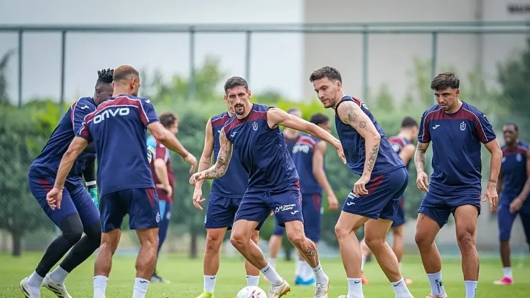 Trabzonspor, Göztepe maçının kamp kadrosunu açıkladı!