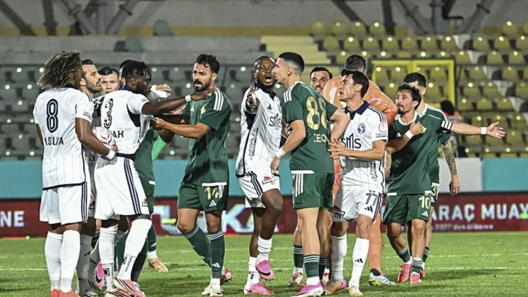 Turka Esenler Erokspor, SMS Grup Sarıyer’e karşı 90+5’te puanı kurtardı!