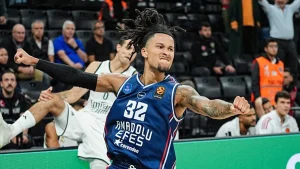 Anadolu Efes Avrupa Ligi’nde yarın Kızılyıldız’a konuk olacak!