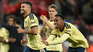 Arsenal Sunderland deplasmanında galip!