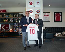 Dursun Özbek’ten, TFF Başkanı Hacıosmanoğlu’na Ziyaret