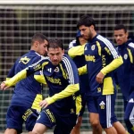 Fenerbahçe günü çift antrenmanla tamamladı