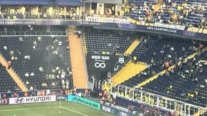 Fenerbahçe taraftarı Gazi Gerçek Yaşar’ı unutmadı