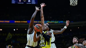 Fenerbahçe Tarfin evinde Virtus Bologna’yı mağlup etti!