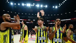 Fenerbahçe Tarfin üçüncü oldu!