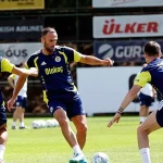 Fenerbahçe, UEFA Şampiyonlar Ligi’nde Roma’yı konuk edecek!