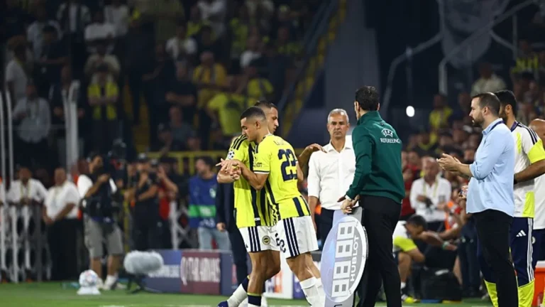 Levent Mercan’dan Roma maçı sonrası açıklamalar: 3 puanı elimizden kaçırdık!