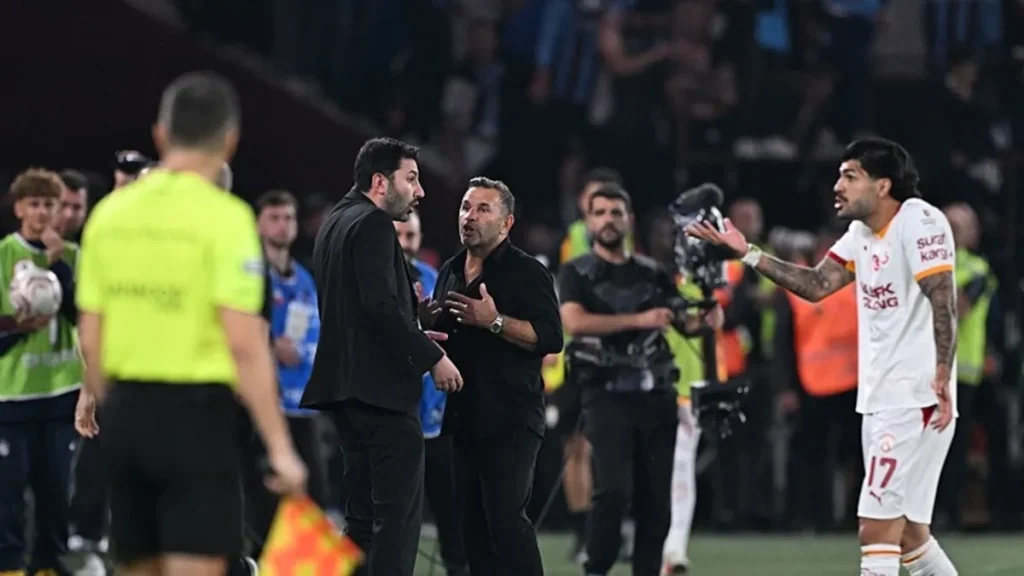 Okan Buruk’tan maç sonu flaş tepki! “Hakem beni isteyerek attı”