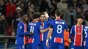 PSG, Slovan Bratislava karşısında Devler Ligi’ne 6 golle başladı!