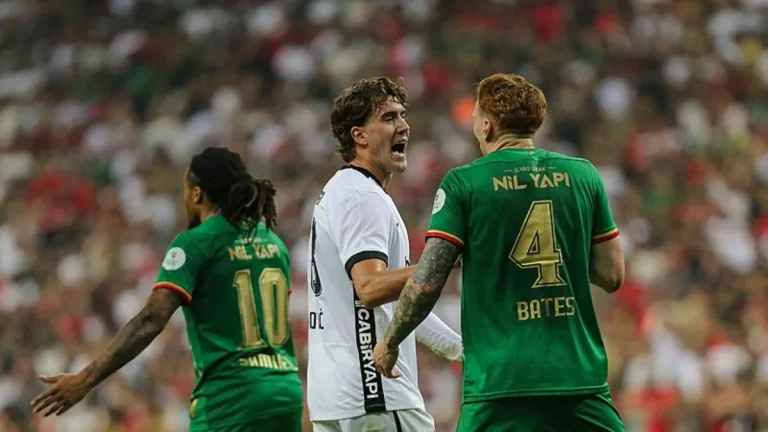 Spor yazarlarından Amedspor-Beşiktaş maçı değerlendirmesi: Vlahovic’i aç susuz bıraktılar