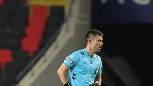Trabzonspor-Galatasaray derbisinin hakemi belli oldu!