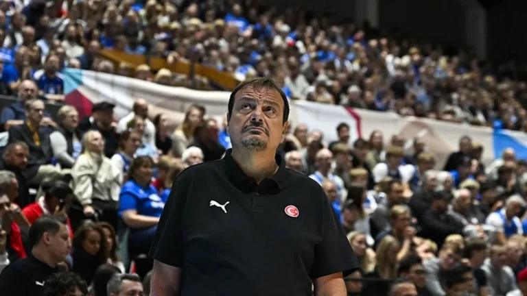 Türk basketbolunun ilkleri, rekorları ve unutulmazları