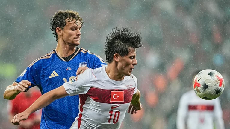Türkiye-İtalya maçı Çizme basınında manşetlerde! İşte atılan başlıklar