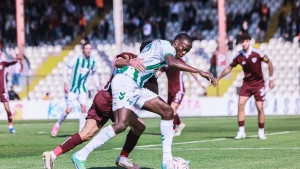 10 kişiyle gelen zafer! Alagöz Holding Iğdır FK, Bandırmaspor deplasmanında kazandı