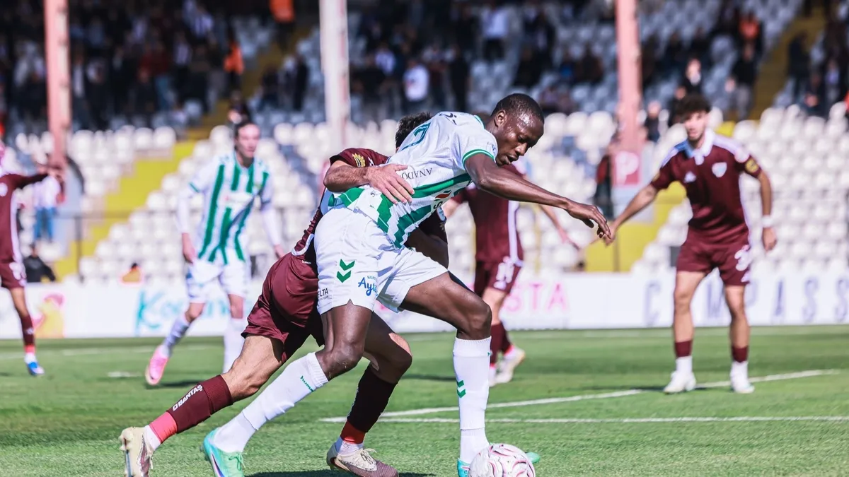 10 kişiyle gelen zafer! Alagöz Holding Iğdır FK, Bandırmaspor deplasmanında kazandı