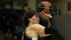 Cedi Osman’dan Yunanistan’da kariyer rekoru!