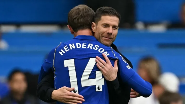 Chelsea, Bournemouth karşısında 3 puanı 5 golle aldı!