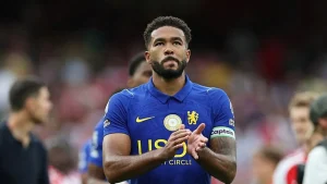 Chelsea’de Reece James ameliyat edildi