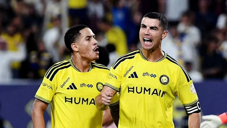 Cristiano Ronaldo’dan hat-trick! Al Nassr’dan 5 gollü galibiyet