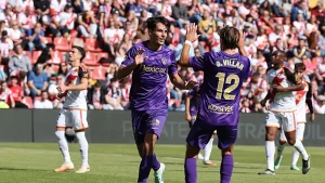 Elche’den Rayo Vallecano deplasmanında 3 gollü zafer!