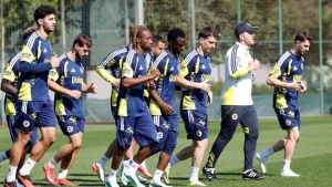 Fenerbahçe, Aston Villa maçı hazırlıklarına başladı!