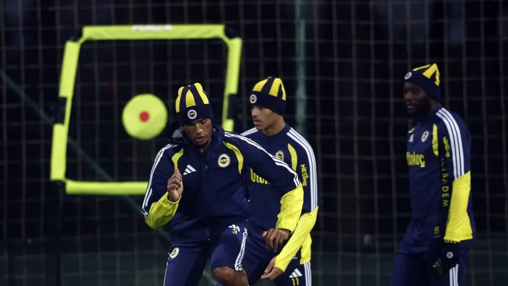 Fenerbahçe, Göztepe maçının hazırlıklarını tamamladı