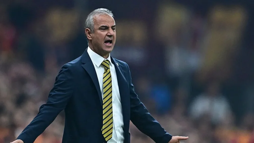 Fenerbahçe’de İsmail Kartal’a büyük tepki! Taraftarlar çılgına döndü
