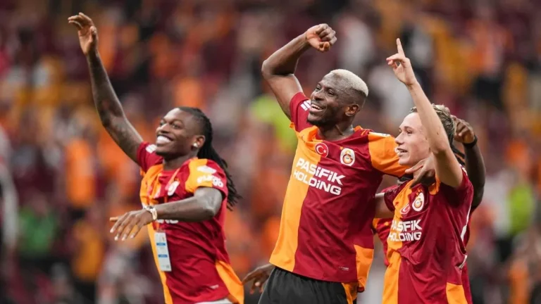 Fransız gazeteciden Galatasaray itirafı: Yıldız transferlerinden etkileniyoruz!