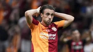 Galatasaray’da Okan Buruk’tan Yunus Akgün kararı! Lille maçında forma giyecek mi?