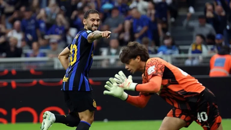 Hakan Çalhanoğlu, Inter formasıyla sahneye çıktı!