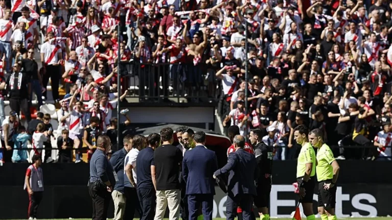 İspanya’da Rayo Vallecano-Athletic Bilbao maçı, taraftar protestosu nedeniyle tatil edildi