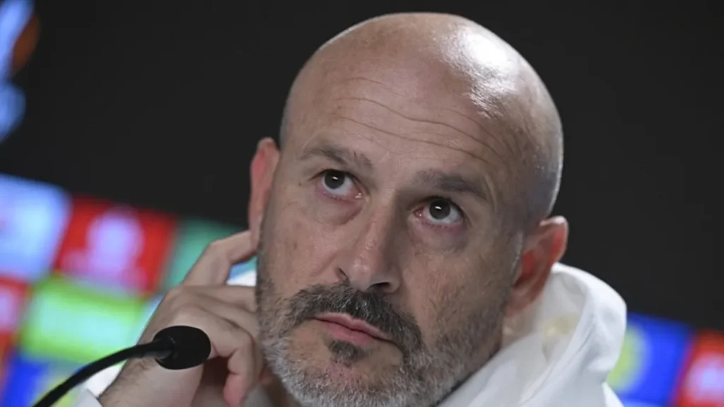 Italiano’dan savunma sorununa radikal çözüm! Crystal Palace maçında stoper ikilisini değiştiriyor