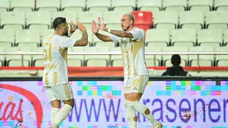 Metro Holding Kayserispor deplasmanda Antalyaspor’u farklı devirdi! İşte maçın özeti