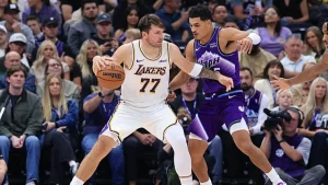 NBA’de Los Angeles Lakers, Luka Doncic’in 52 sayı attığı maçta Utah Jazz’ı devirerek 3’te 3 yaptı!