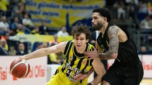 Nefes kesen maçta kazanan Fenerbahçe Tarfin