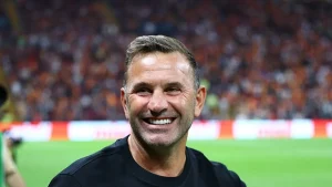 Okan Buruk derbi planını belirledi! Galatasaray’da galibiyetin parolası: Kanatlar
