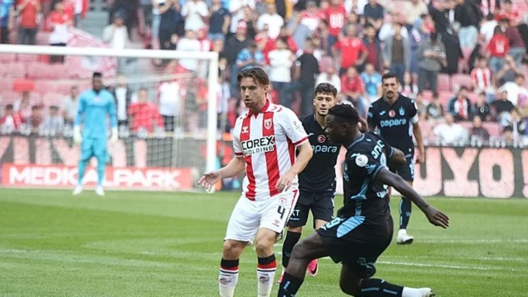 Samsunspor-Trabzonspor maçında kırmızı kart kararı!