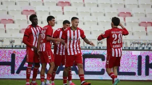 Sivasspor evinde farka koştu