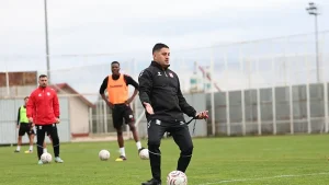 Sivasspor’da teknik direktörlük görevine Çağdaş Çavuş getirildi