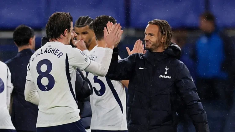 Tottenham Londra derbisinde Chelsea’yi devirdi!