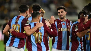 Trabzonsporlu futbolculardan derbi için zafer yemini! Fırtına seriyi sürdürmeye kararlı
