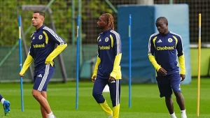 TRANSFER HABERİ: Fenerbahçe’de flaş ayrılık kararı! Menajeriyle görüştü ve…